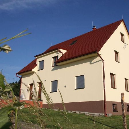 Palavia Apartments Pavlov Buitenkant foto