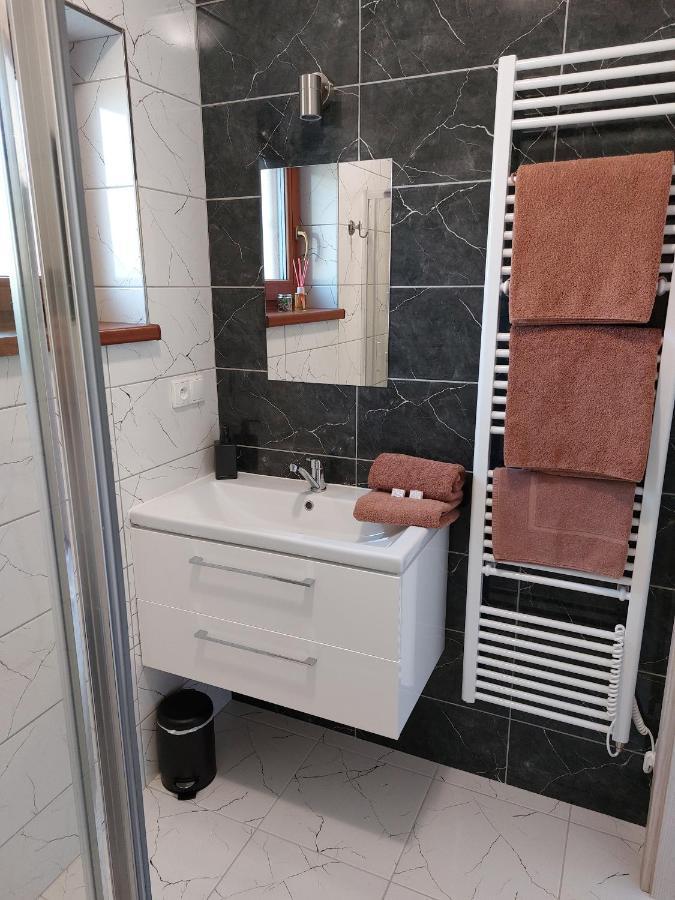 Palavia Apartments Pavlov Buitenkant foto